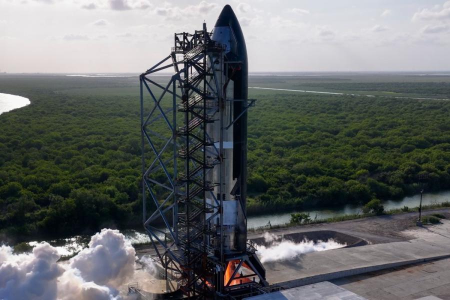 Starship 40 full duration static fire test